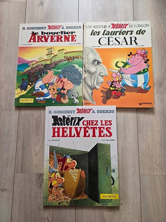 Fumetti: Asterix (3 unités) – Usato da Bremblens venduto da audit