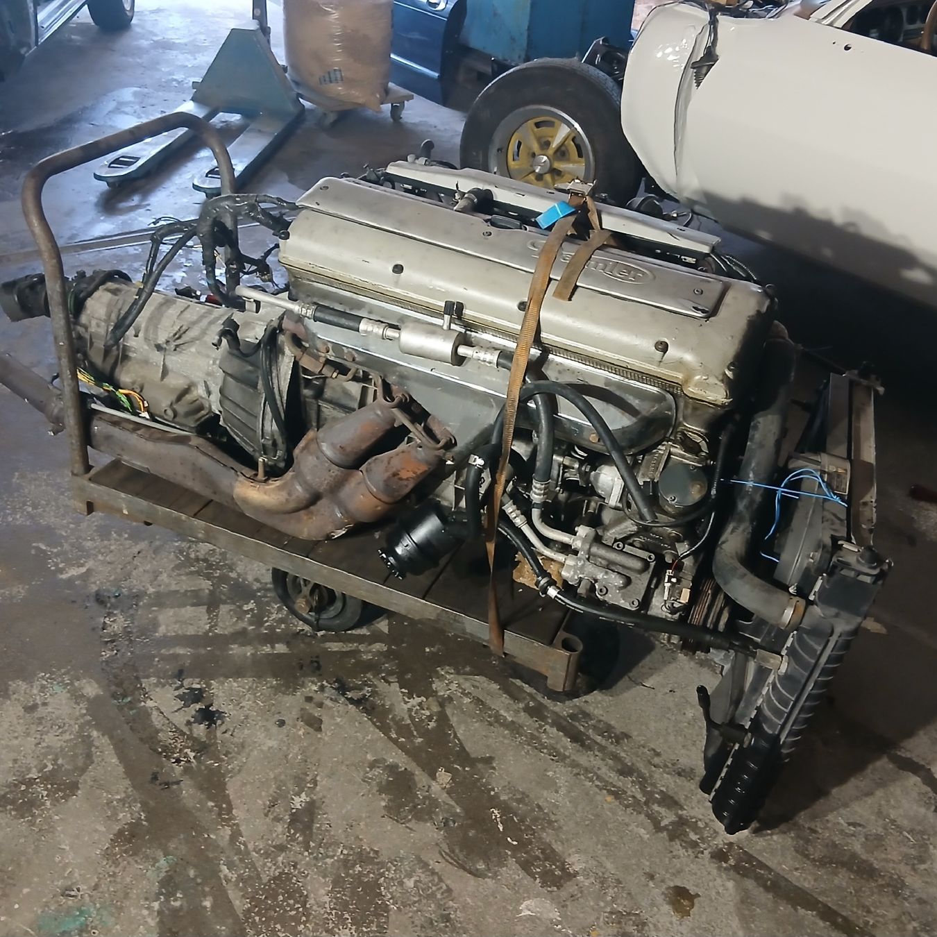 Jaguar Motoren: Moteur 4.0 Daimler Six 1994-2002 – Gebraucht aus la heutte von Auto-stock 2