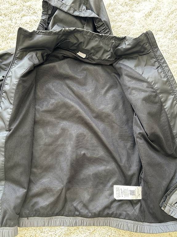 Jacken: Puma Regenjacke, Gr. 164 – Gebraucht aus Uerikon von Audrey09 2