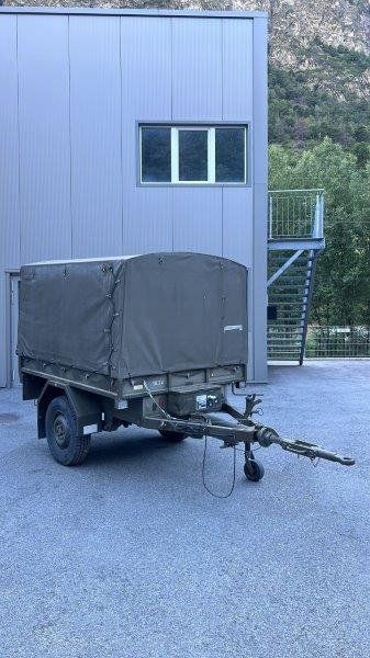 Rimorchi: Armee Anhänger87 – Usato da Grächen venduto da Bessi67