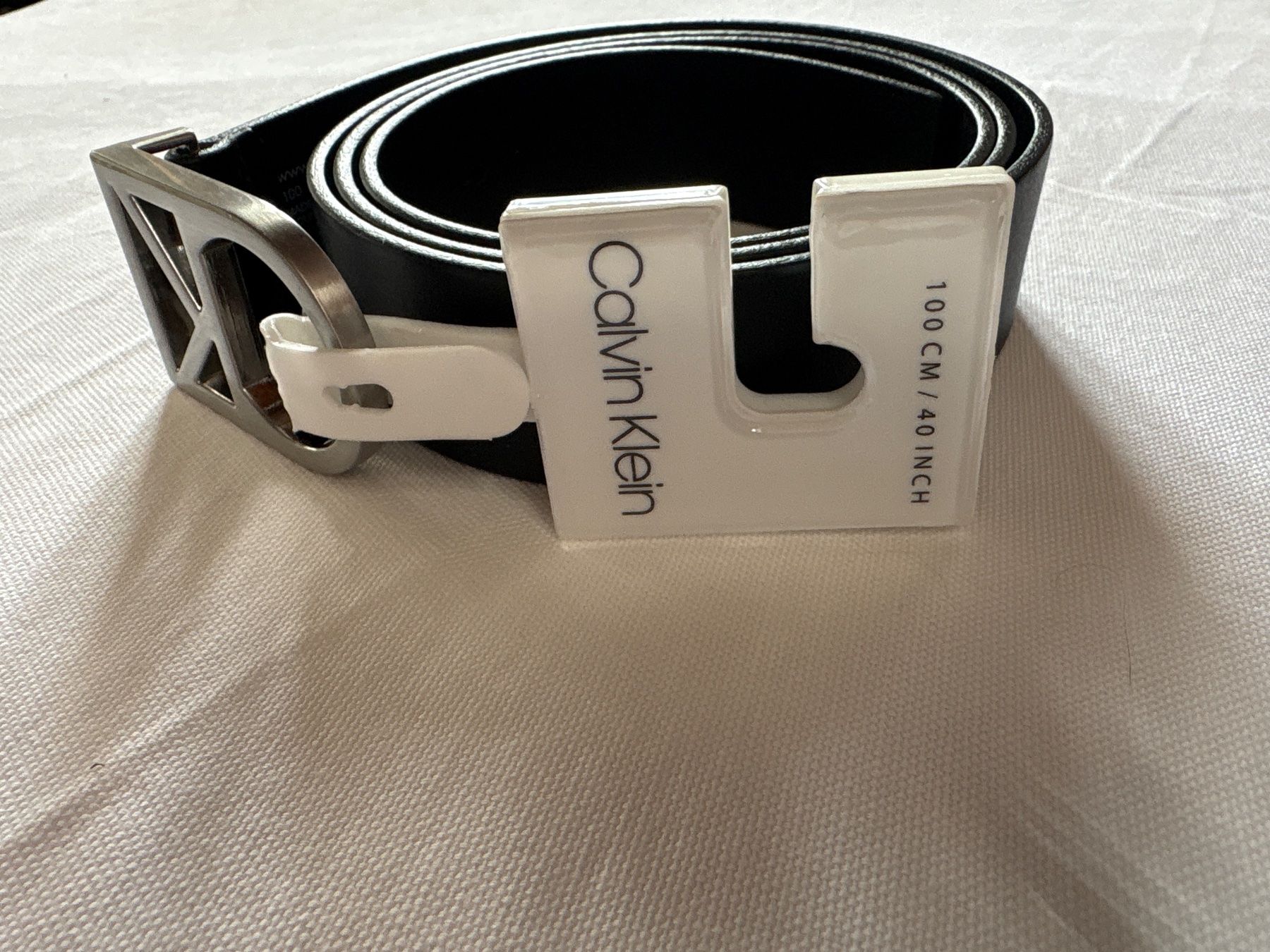 Calvin Klein Cinture: Cintura Calvin Klein 100cm – Nuovo (secondo la descrizione) da Coldrerio venduto da mkt911_4_U 1
