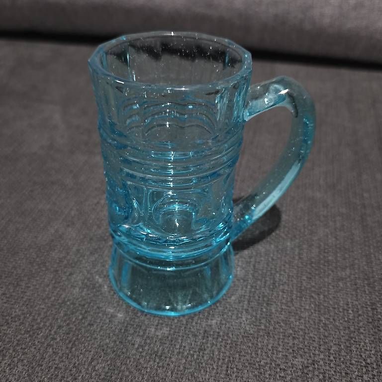 Gläser: Antikes Pressglas von 1890 – Gebraucht aus Arbon von ney_jjh9 4