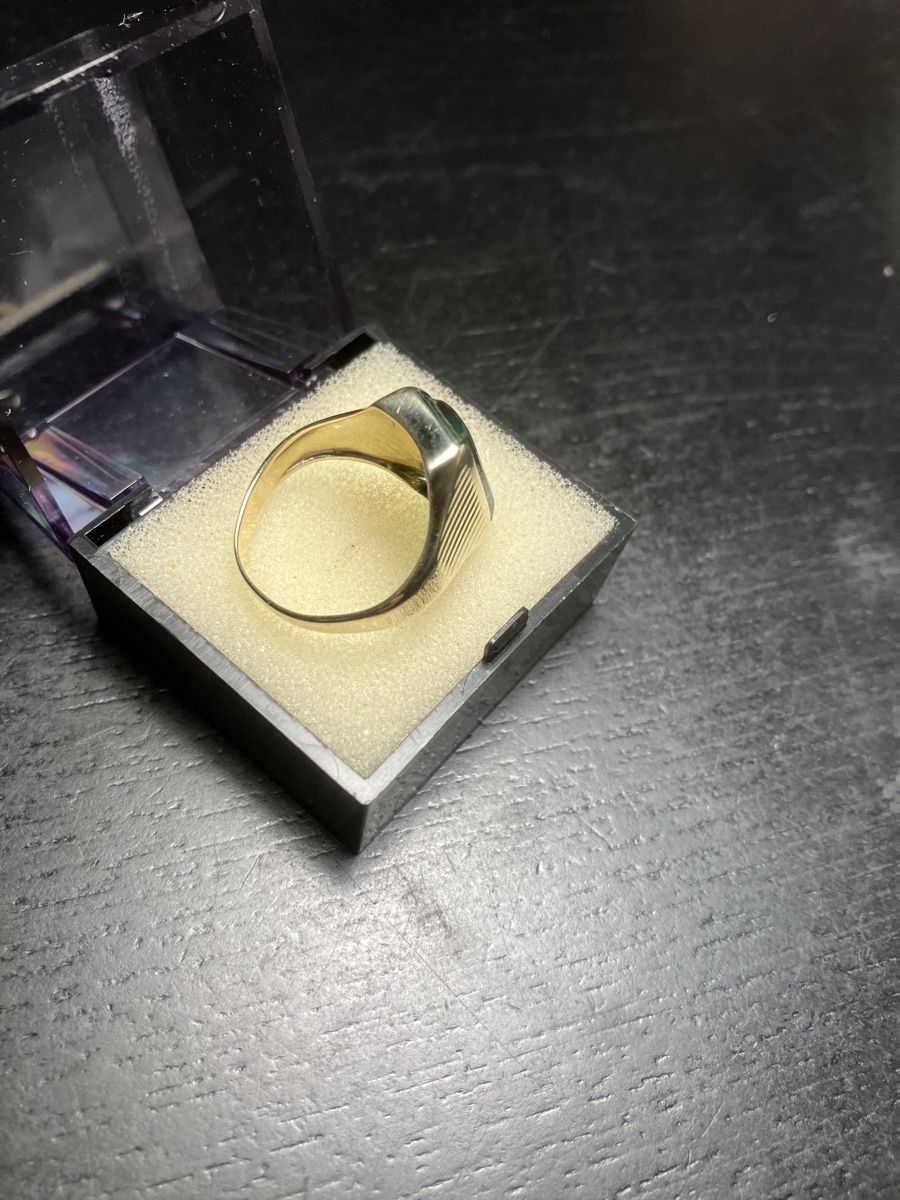 Anelli: Gelbgold Ring  333  , 8 Karat  Feingehalt – Usato da Herisau venduto da Penholder 5