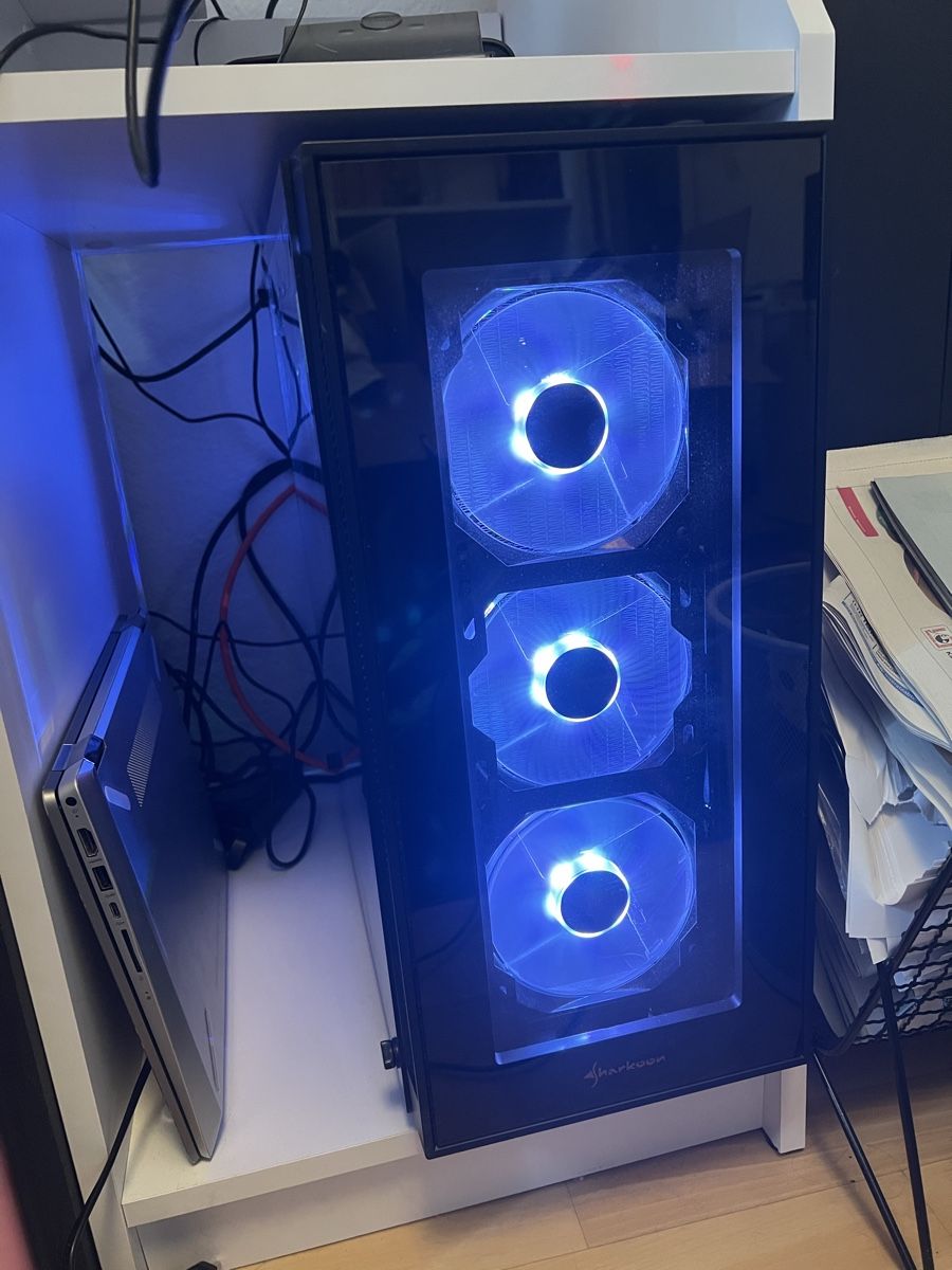 Amd PCs: Gaming PC Setup – D'occasion à Utzenstorf par dar_dsr5 1