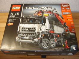 LEGO Mercedes-Benz  Arcos 3245 Truck Technik ( 42043 )