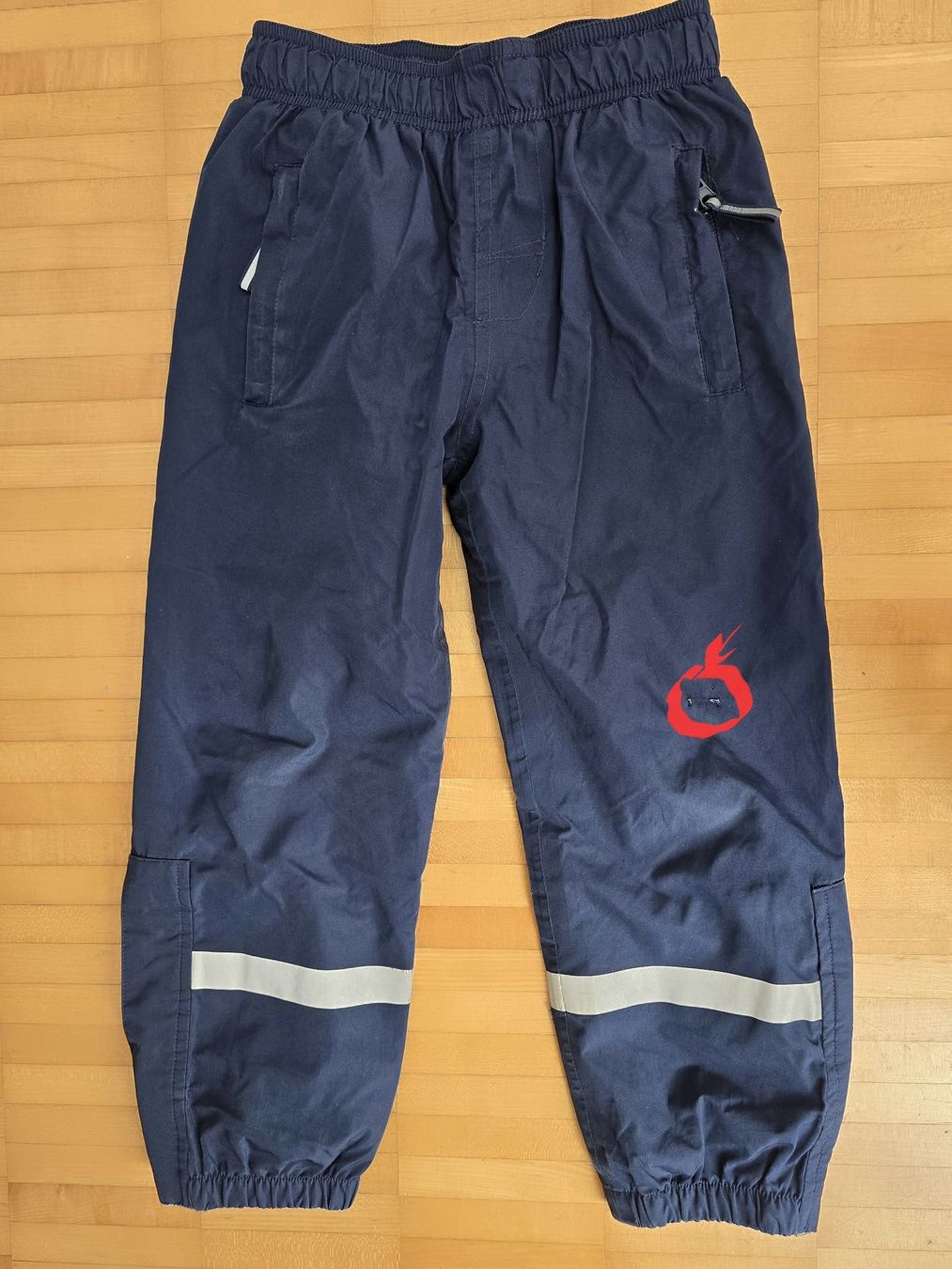 Pantalons: 2 coole Winterhosen, Gr. 110 – D'occasion à Oftringen par Tunertune 1