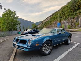 Pontiac Firebird Formula 400