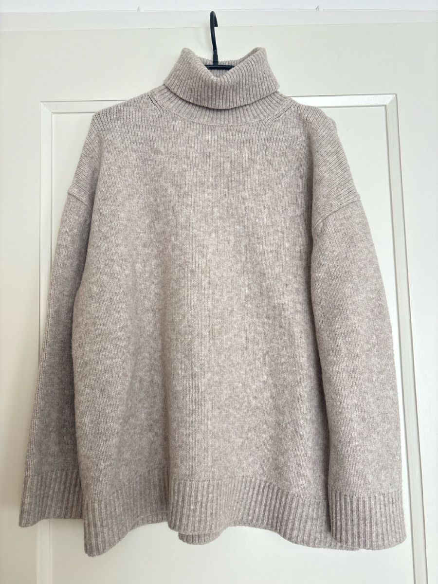 H&M Pullover & Sweatshirts: Pullover H&M – Gebraucht aus Zürich von M.dxc