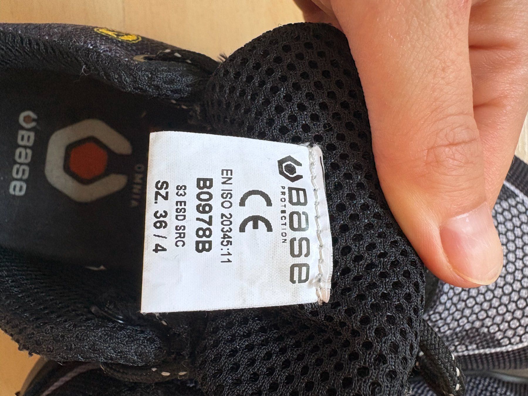Damenschuhe: Chaussures de sécurité Base Protection taille 36 – Gebraucht aus Chavannes-Renens von sof_6xjj 5