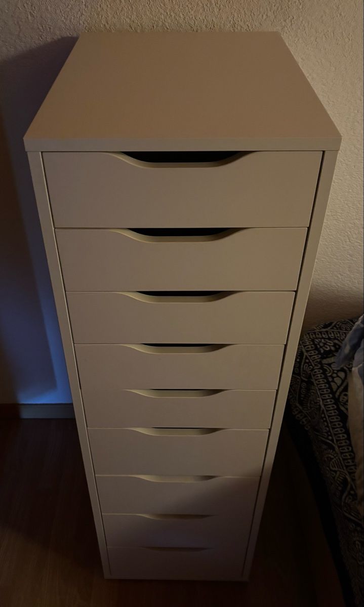 Cassettiere: Kommode mit 9 Schubladen Ikea – Usato da Erlinsbach venduto da moseco 1