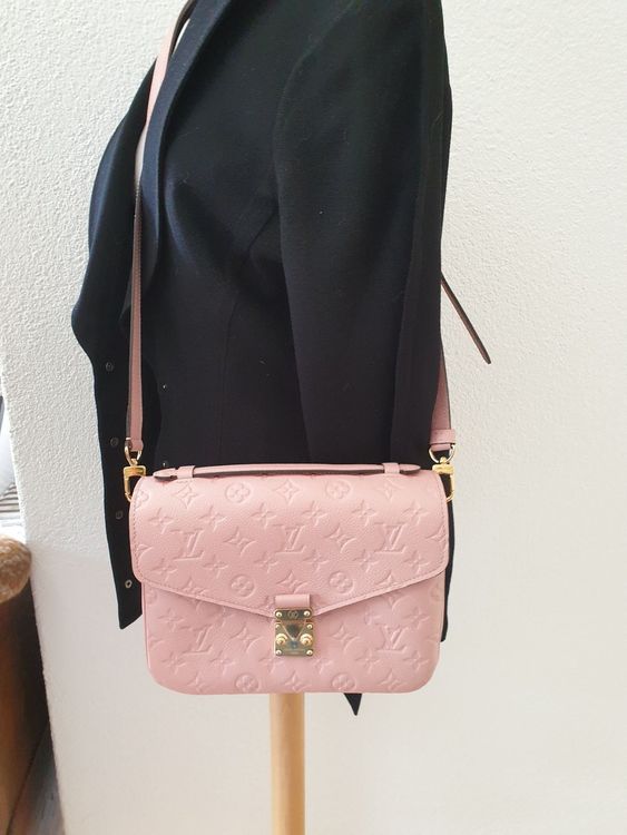 Louis vuitton pochette metis rose hot sale