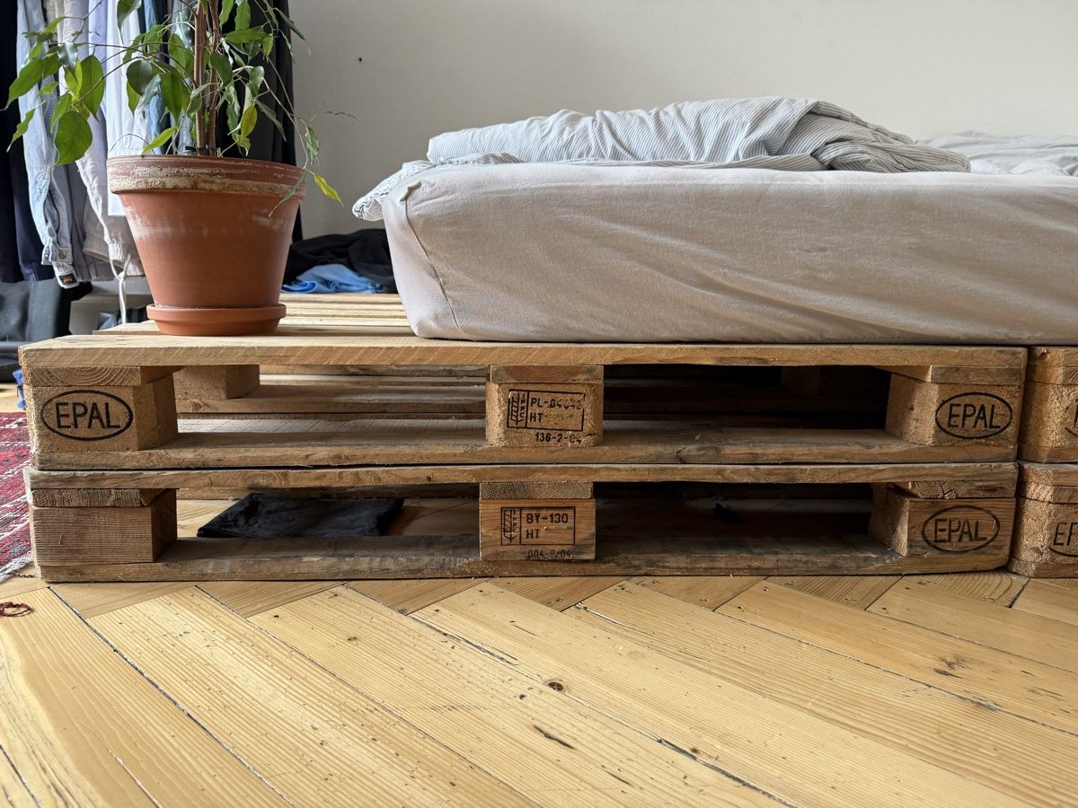 Paletten: 8 Pallets (EPAL) in perfect shape – Gebraucht aus St. Gallen von dav_lyj7 2