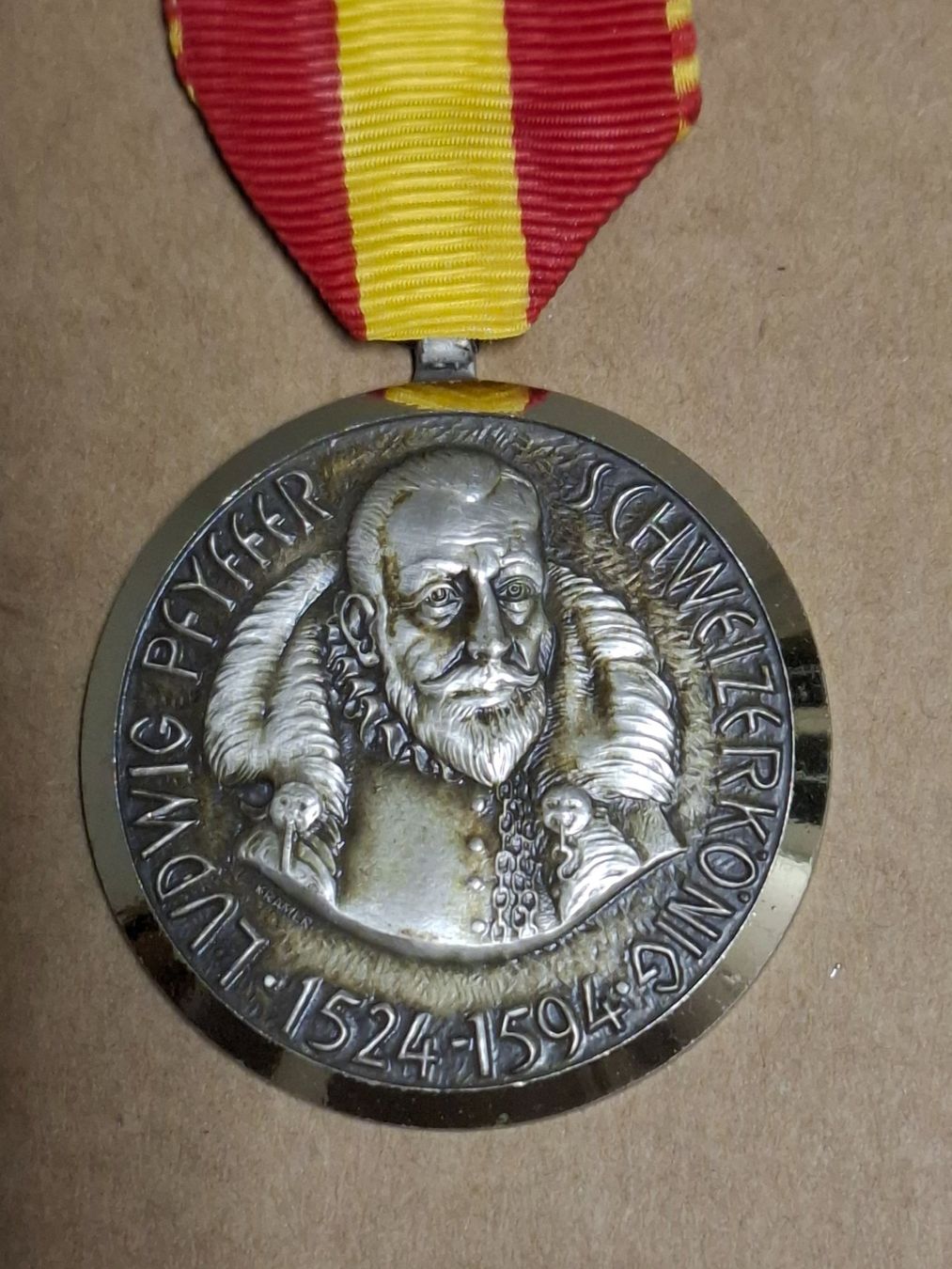 Medaglie: Ludwig Pfyffer (D247) – Usato da Schwanden GL venduto da Suvorov