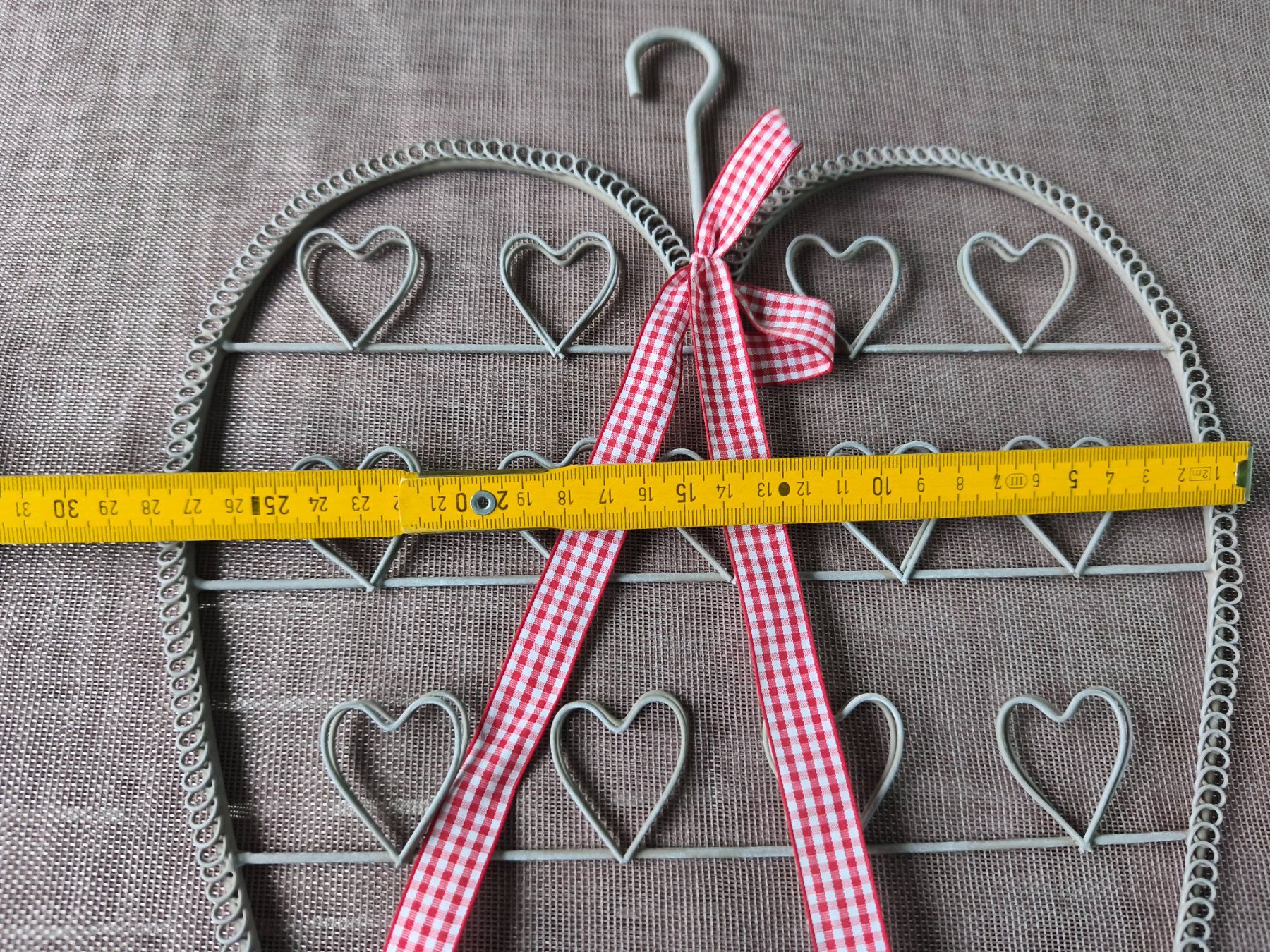 Alle Dekorationen: Karten Halter shabby chic grau – Gebraucht aus Zürich von Jul69 1