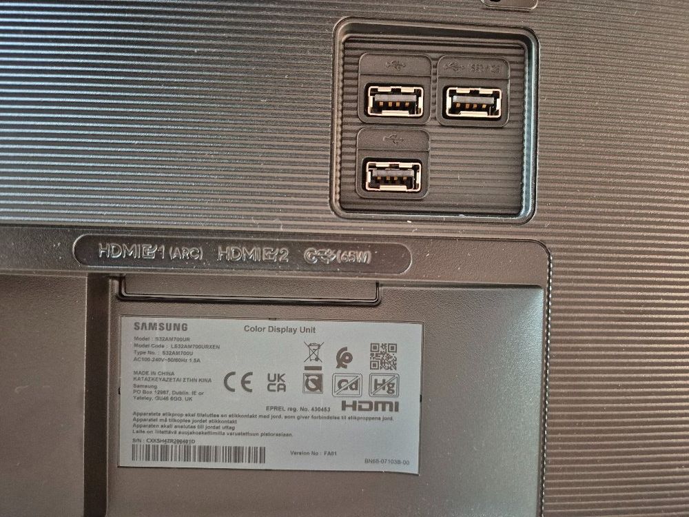 Televisori: TV Samsung S32AM700UR – Usato da Feusisberg venduto da Whitefir 4