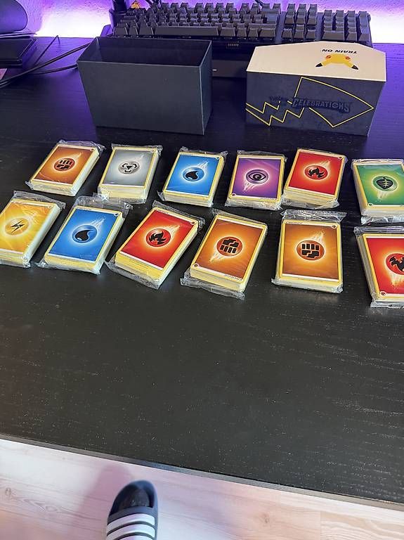 Pokémon Sammelbilder & Trading cards: Pokemon OvP 10x Energie Bündel – Gebraucht aus St. gallen von Weltaristokrat