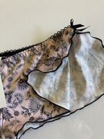 Short neuf taille 40
