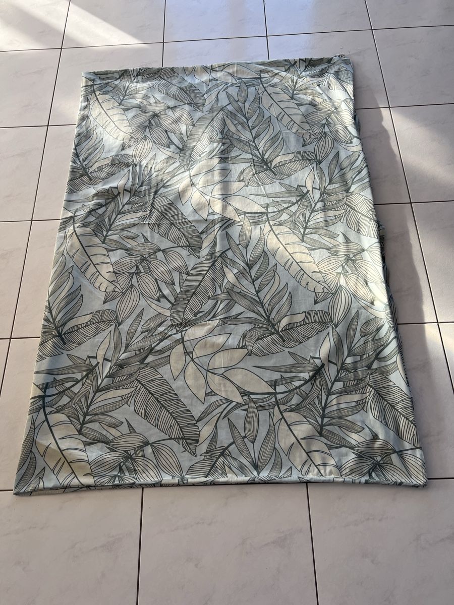 Biancheria da letto: Duvetbezug mit Kissen – Usato da Ruswil venduto da meg_7c6v 1