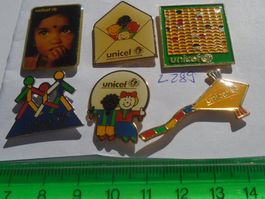 6 ver Unicef Pins (L289)