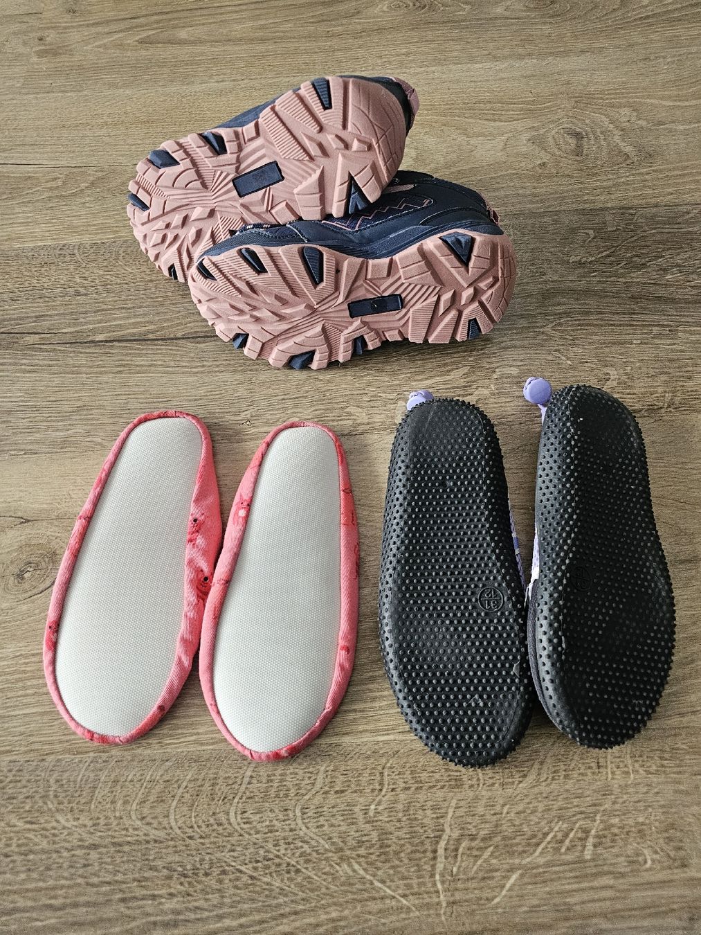 Scarpe per ragazze: Kinder Schuhe Gr. 31 – Usato da Grosshöchstetten venduto da Qenko 1