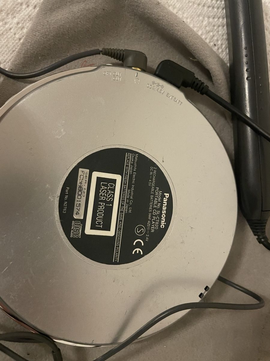 Panasonic Lettore multimediale portatile: Panasonic SLCT820 persönlicher CD-Player – Usato da Zürich venduto da beli_30 4