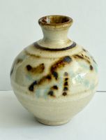 Kleine asiatische Vintage Studio Keramikvase glasiert