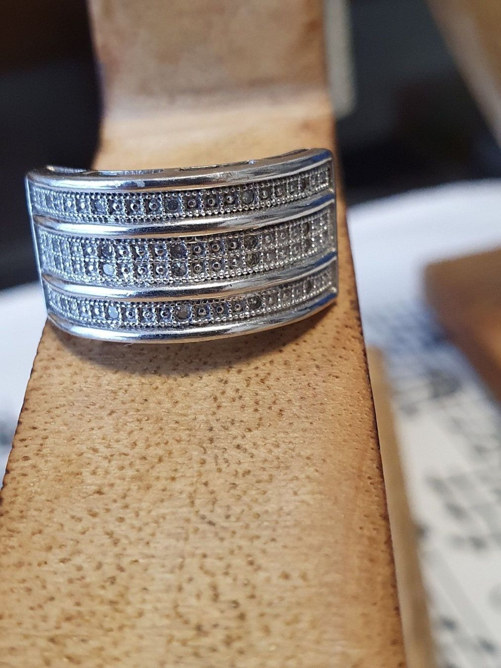 Ringe: Funkelnder, Designer Zirkonia-Ring in – Gebraucht aus Wohlen AG von palmsprings 3