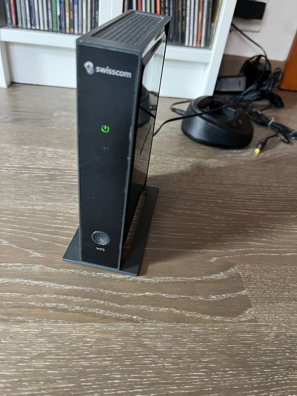 Netgear WiFi: 3 NETGEAR Wirless Wi-fi devices – Usato da Rivera venduto da poweradem05 2
