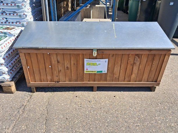 Box contenitori: Gerätetruhe - Gartenbox Holz – Usato da Hirzel venduto da Hazel8 2
