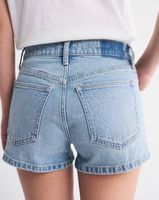 Abercrombie & Fitch The Mom Short High Rise 25