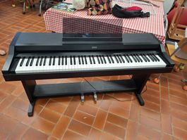 KORG Concert 4000 – Piano numérique 88 touches, bon état