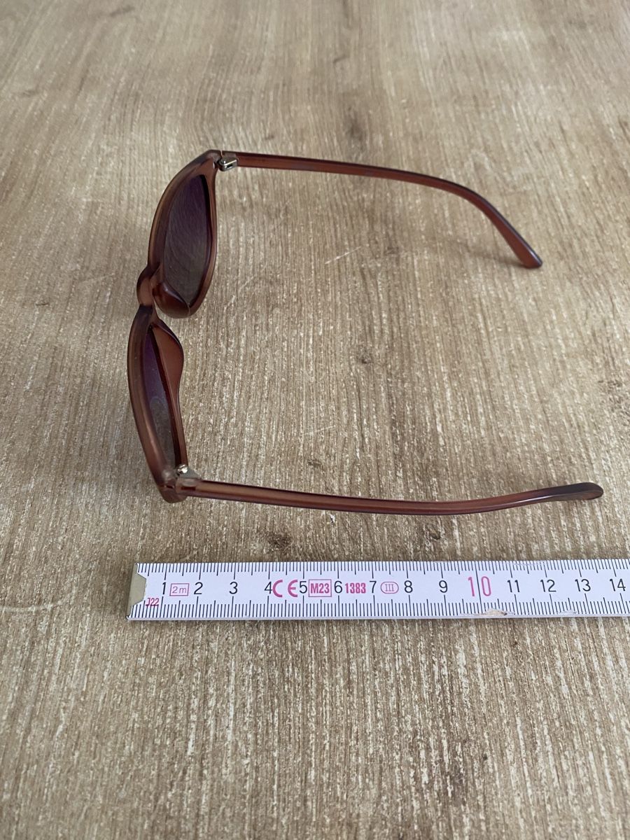 Occhiali & Lenti: Sonnenbrille Polaroid Braun mit Case – Usato da Grindelwald venduto da TSG-G-Town 2