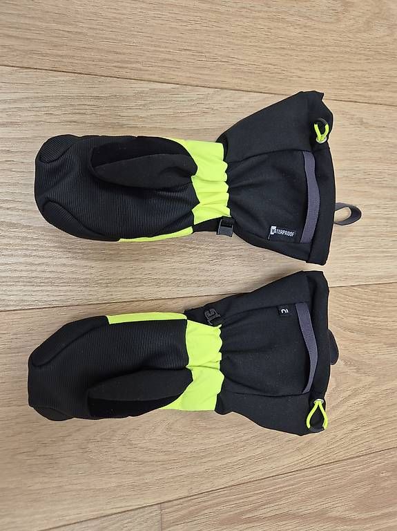 Guanti: Skihandschuhe Kinder 4-6 Jahre – Usato da Oberrohrdorf venduto da Hoto 1