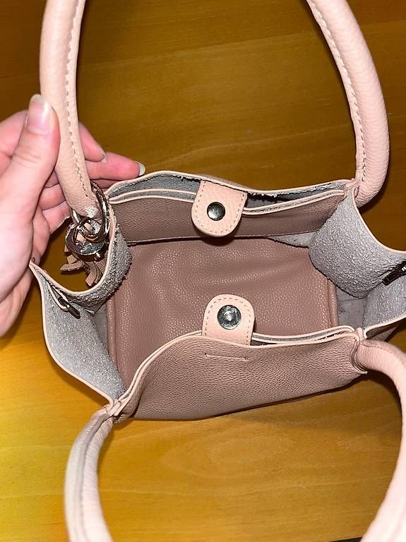Borse da donna: ROSA HANDTASCHE MIT QUASTE – Usato da Maur venduto da tab_z9rh 2