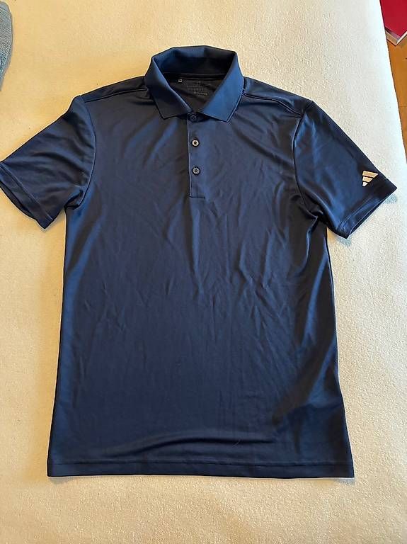 Magliette Polo: Golf Poloshirt – Usato da Ruggell venduto da Momorizzio