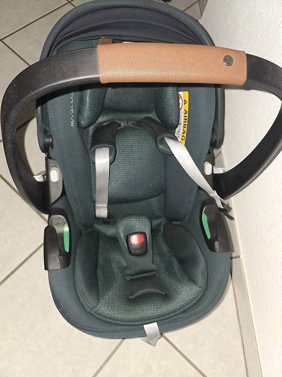Maxi-Cosi Bauch- & Rückentragen: Maxicosi premium – Gebraucht aus Lohn-Ammannsegg von aru_6xdy