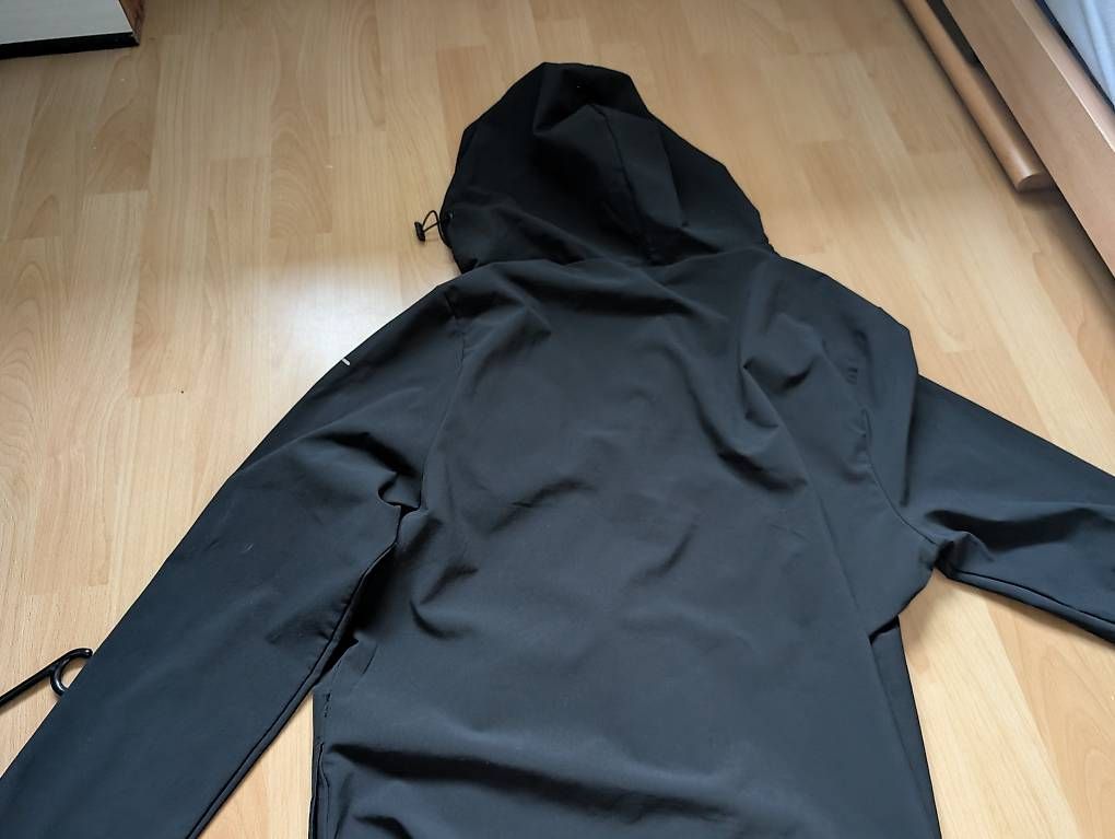 Vestes: Closure Windjacke – D'occasion à Zürich par zh_zuerri_ 1