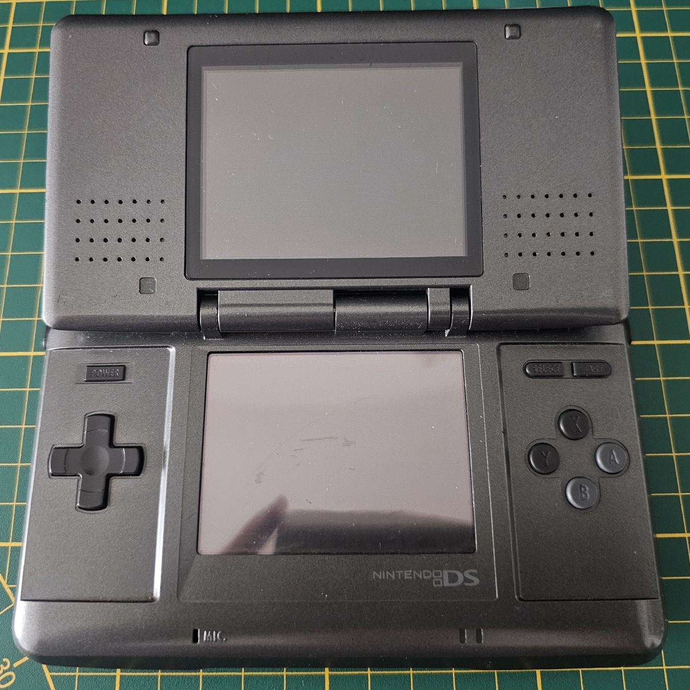 Nintendo Konsolen: console nintendo ds original noire fonctionnel – Gebraucht aus Genève von FlamminGorilla 3