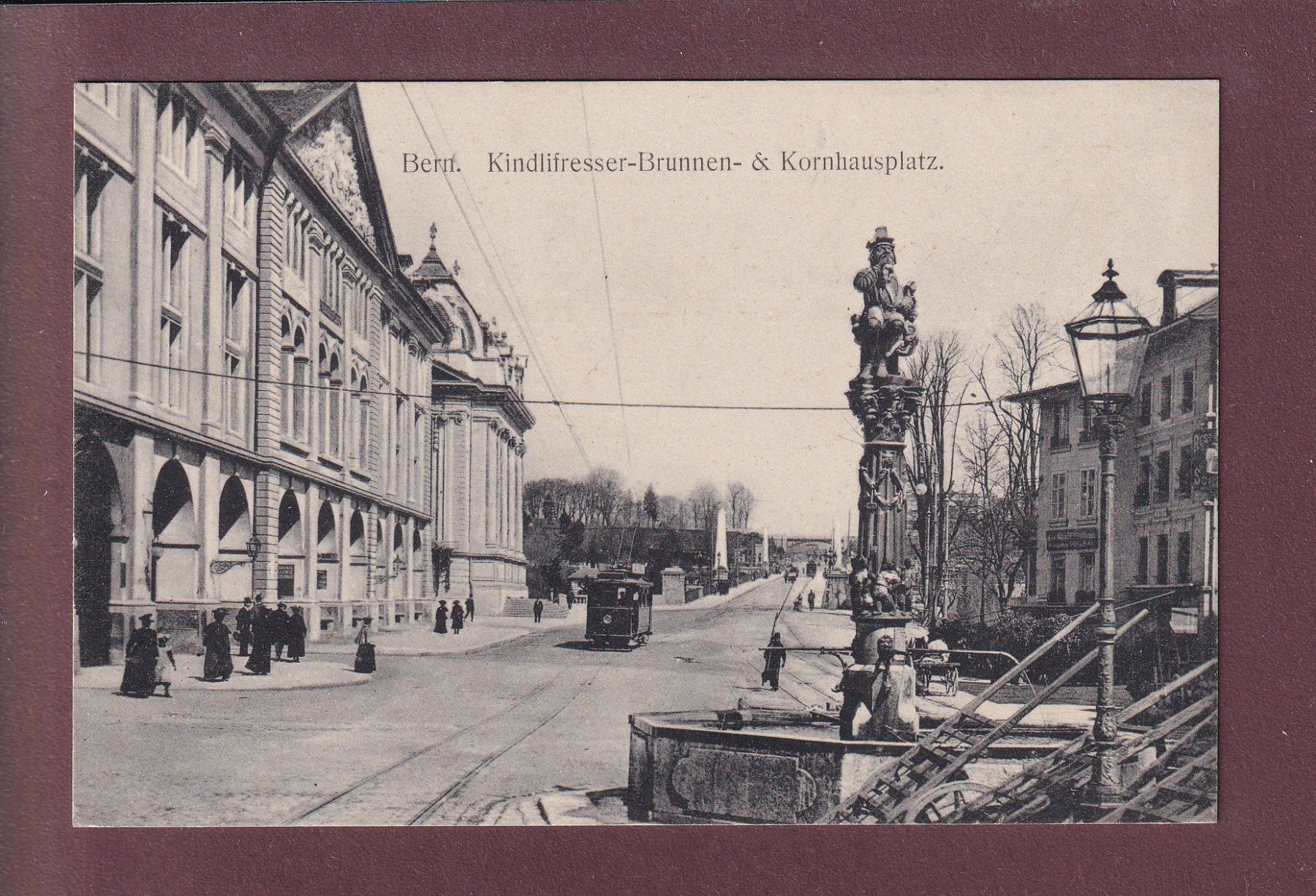 Cartoline postali: BERN - Kindlifresserbrunnen - Tram – Usato da Pully venduto da nicecards