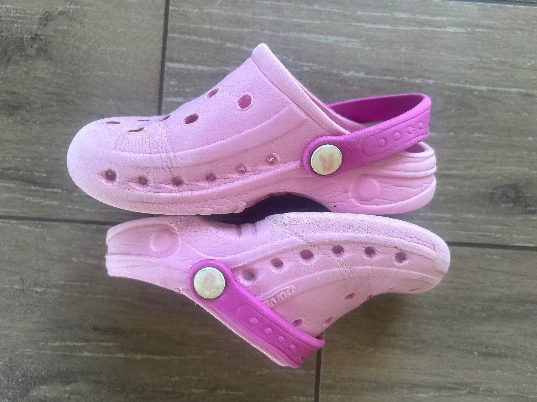 Chaussures filles: 27_Badeschuhe – D'occasion à Versegeres par kista 1