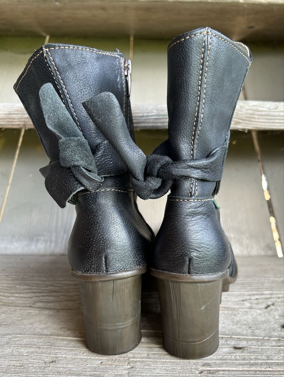 El Naturalista Scarpe da donna: El Naturalista Stiefeletten 38 – Usato da Auswil venduto da Kasiopeia72 2