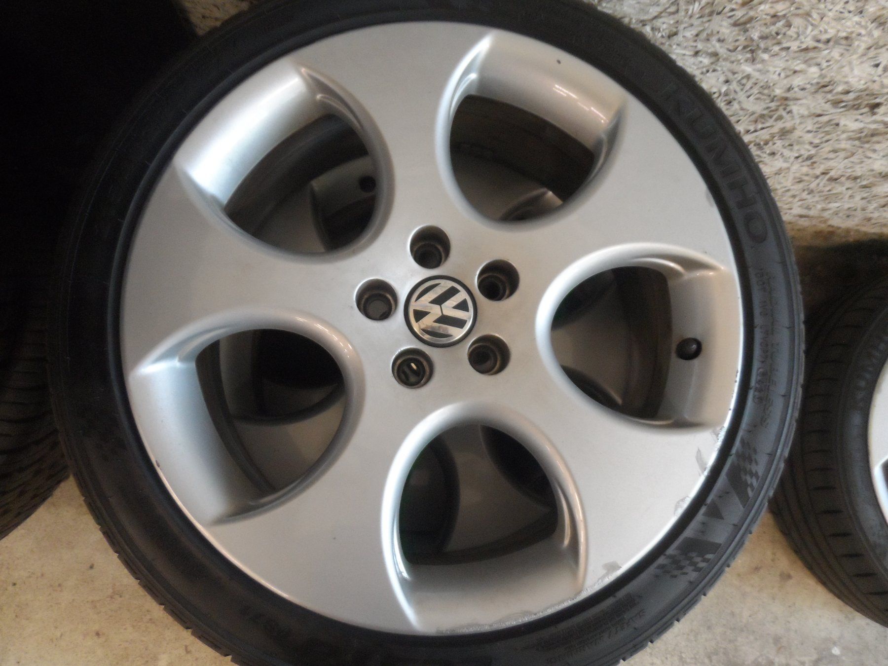 Volkswagen Pneumatici & Ruote complete: Alurad VW Polo 17Zoll – Usato da Heimberg venduto da Buchi2000 1