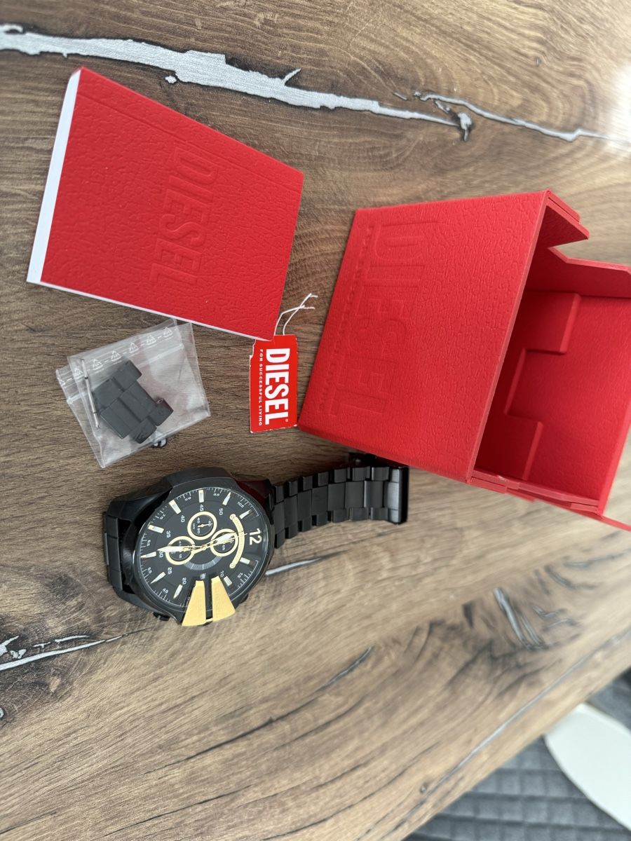 Diesel Orologi: Orologio DIESEL DZ-4338 – Nuovo (secondo la descrizione) da Minusio venduto da Mate1999