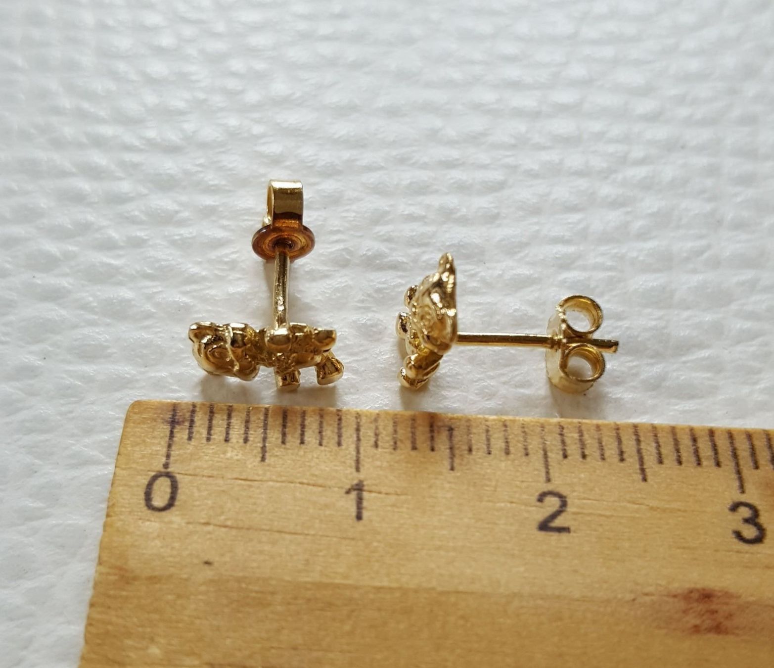 Orecchini pendenti & Orecchini a lobo: Gold 585 Bär Ohrstecker – Usato da Wald ZH venduto da Dasilver 7