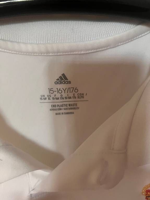 Canottiere & Pantaloni: Fussball Trikot Real Madrid – Usato da Horgen venduto da braids3 1