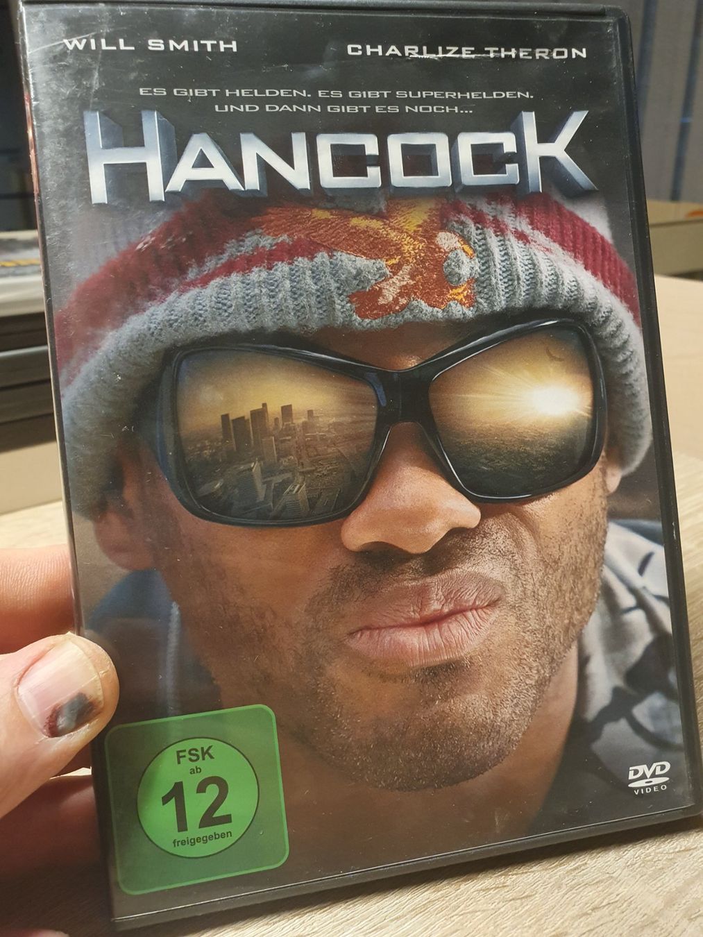 Tutti i DVDs: Hancock DVD Will Smith 12 – Usato da Zürich venduto da Alibaba1234