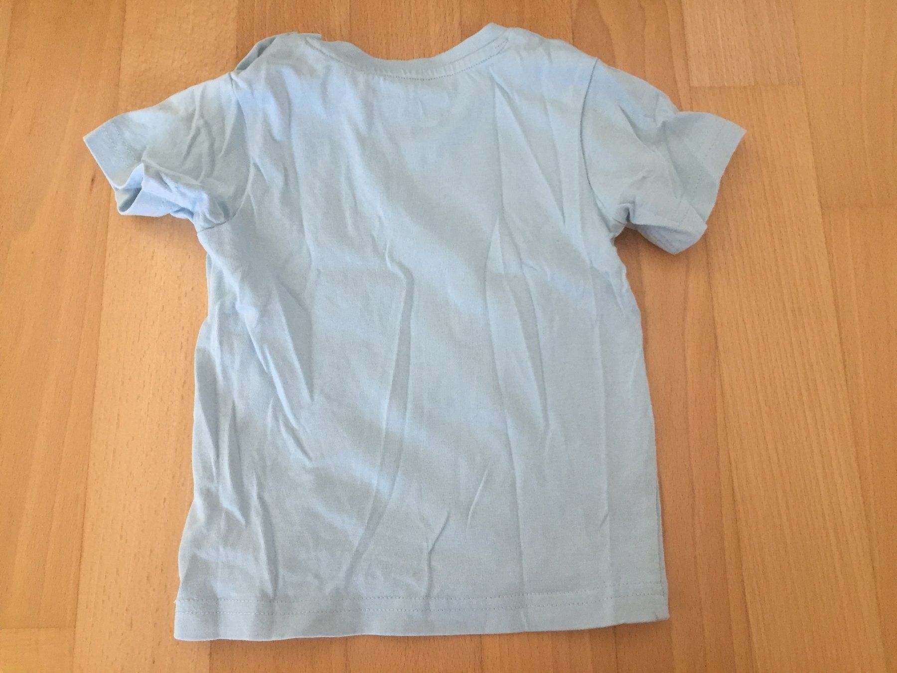 T-shirt: T-Shirt kurzarm hellblau "Smile" – Usato da Muttenz venduto da Juvenile33 2