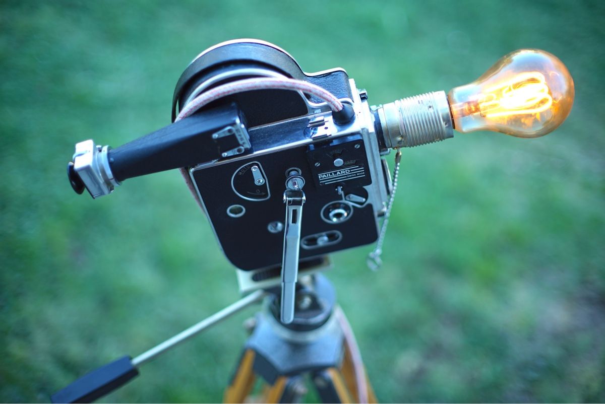 Bolex Lampen: Bolex Paillard 16mm Kamera Leuchte – Gebraucht aus Zürich von ManuLux