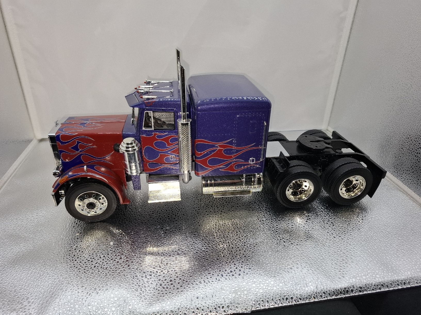 Modellini d'auto: Road Kings 1:18 – Nuovo (secondo la descrizione) da Gipf-Oberfrick venduto da Edii45