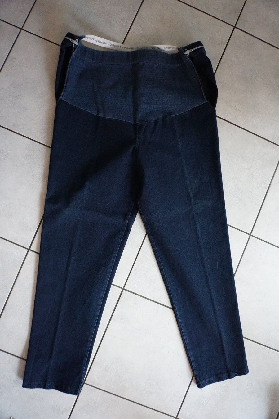 Pantaloni: Umstandshose Gr. 46 – Usato da Luterbach venduto da Eggenschw5